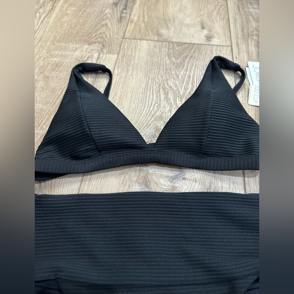 🆕 L*SPACE 2 pc SWIMSUIT - Picture 7 of 11